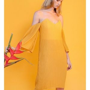 Revolve vElliatt Marigold Dress Pleated Cold Shoulder NEW